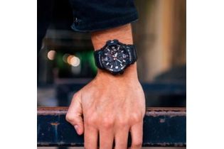 Часы Casio GR-B300-1A кварцевые