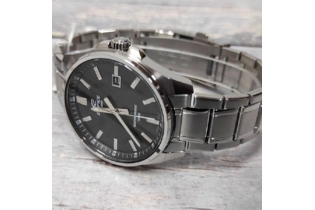 Часы Casio EFV-150D-1A кварцевые