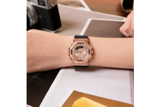 Часы Casio GM-S110PG-1A кварцевые