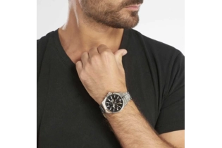 Часы Casio EFV-560D-1A кварцевые